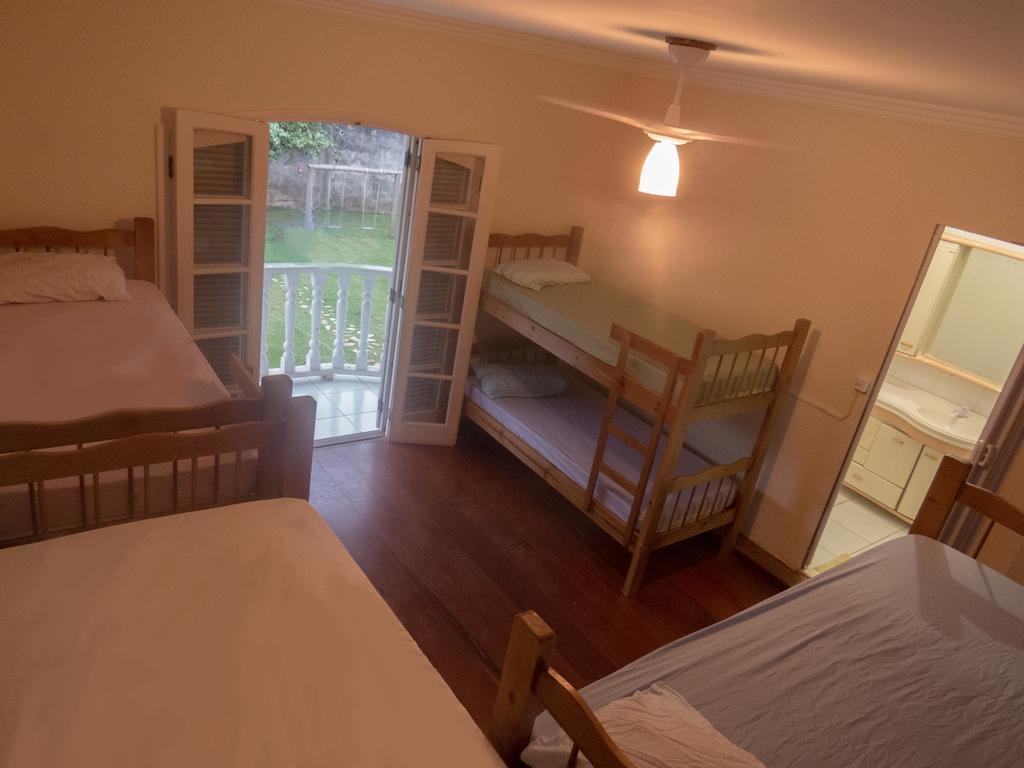 Canguru Hostel Parati Esterno foto