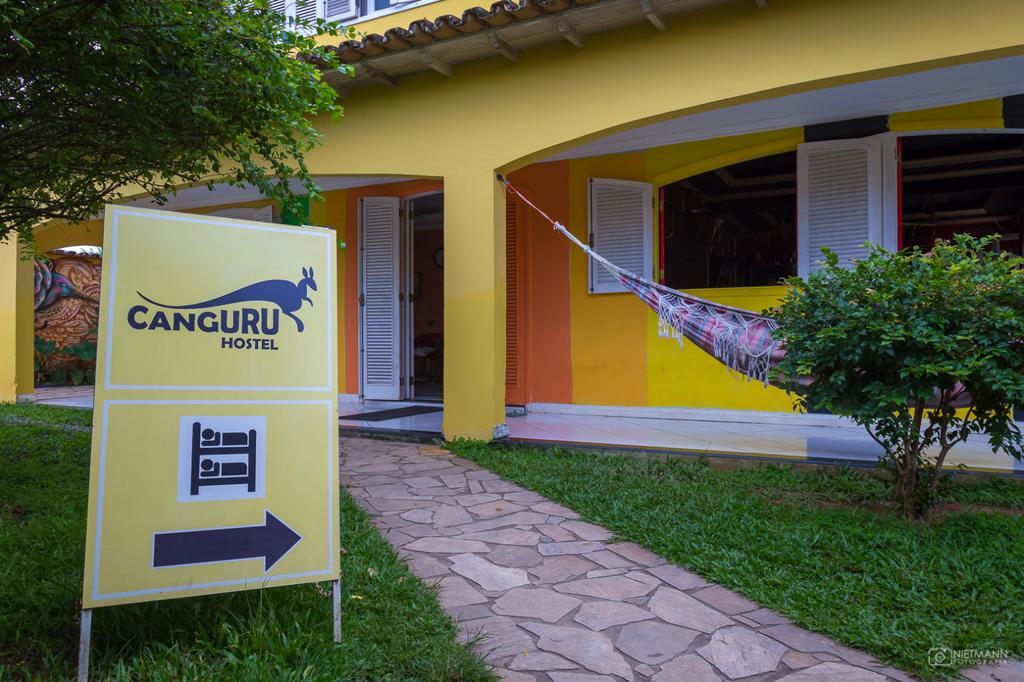 Canguru Hostel Parati Esterno foto
