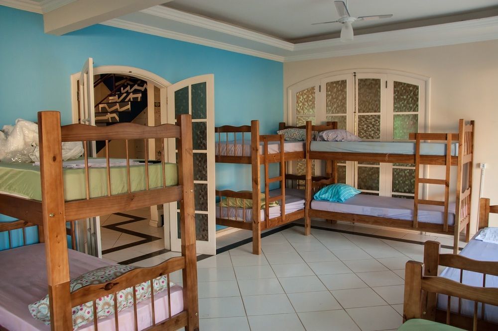 Canguru Hostel Parati Esterno foto