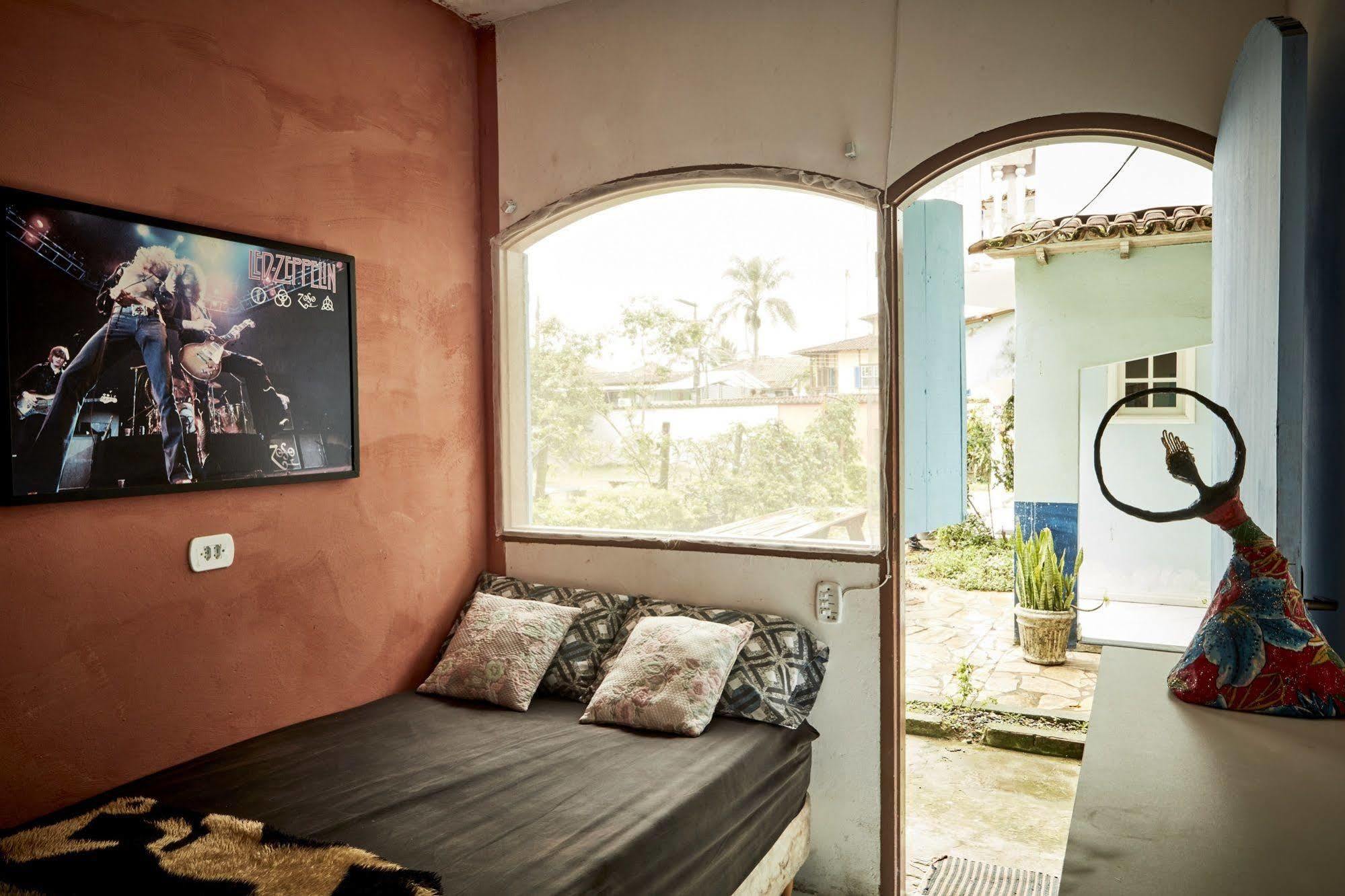 Canguru Hostel Parati Esterno foto