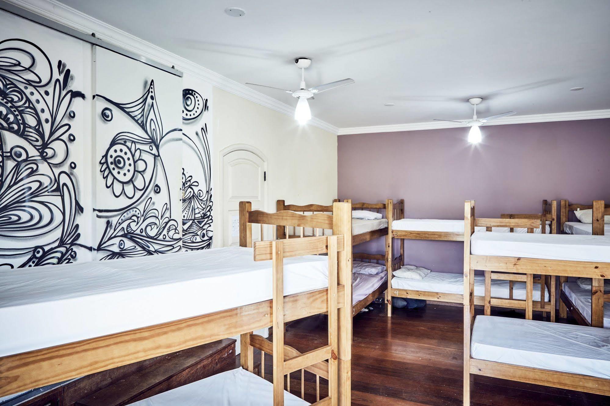 Canguru Hostel Parati Esterno foto